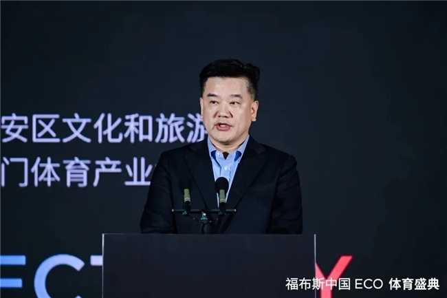 史密斯認為